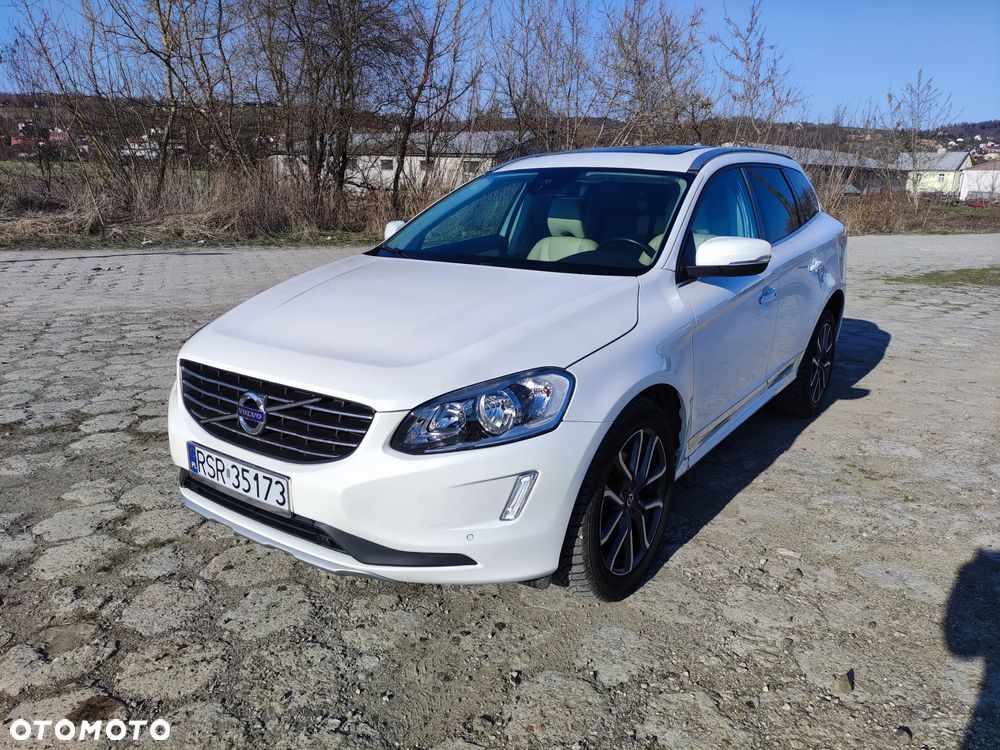 Volvo XC 60 - 1