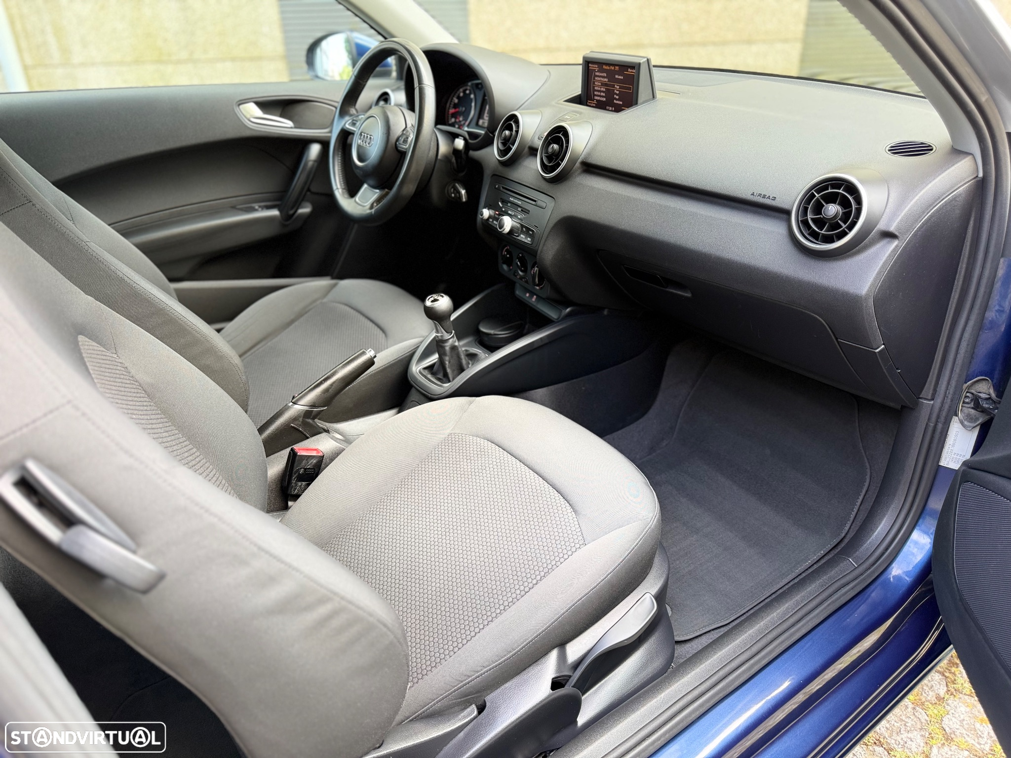 Audi A1 1.2 TFSI Attraction - 7