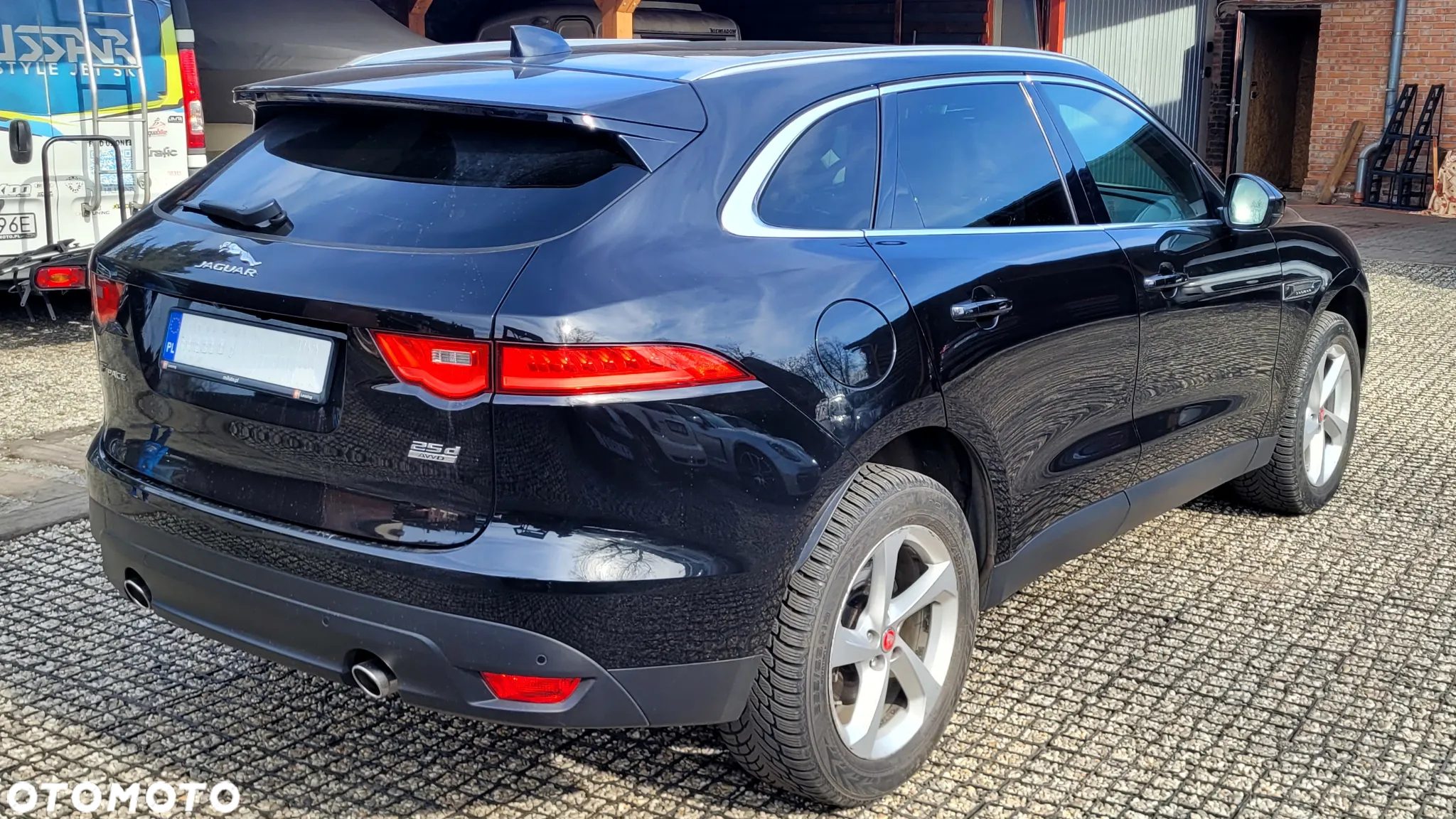 Jaguar F-Pace 2.0 i4D AWD Prestige - 3