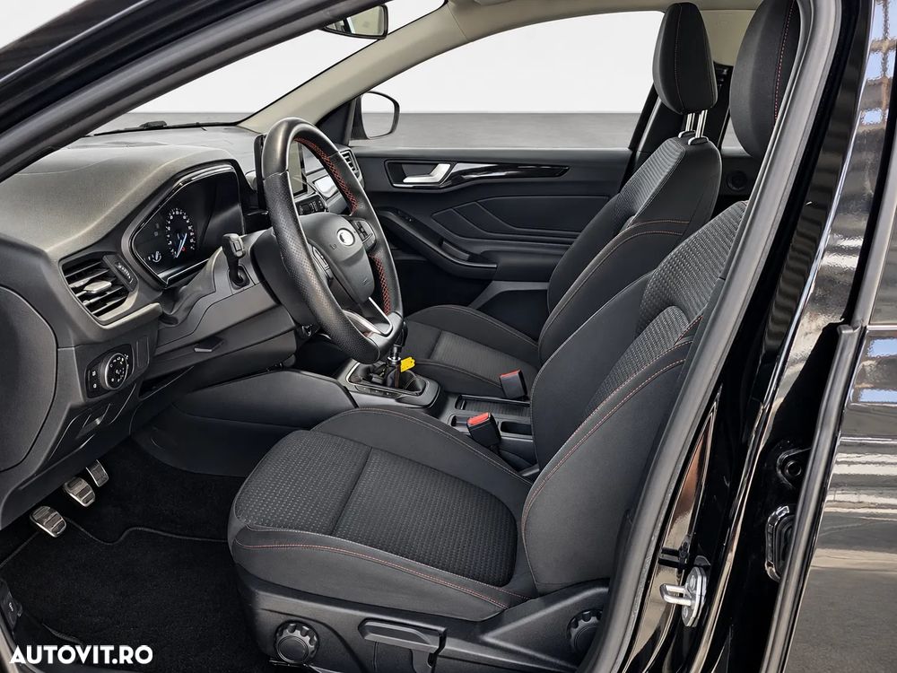 Ford Focus 1.5 EcoBoost Start-Stopp-System ST-LINE - 11