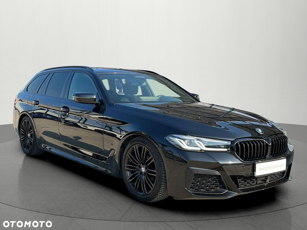 BMW Seria 5 520d xDrive M Sport sport - 3