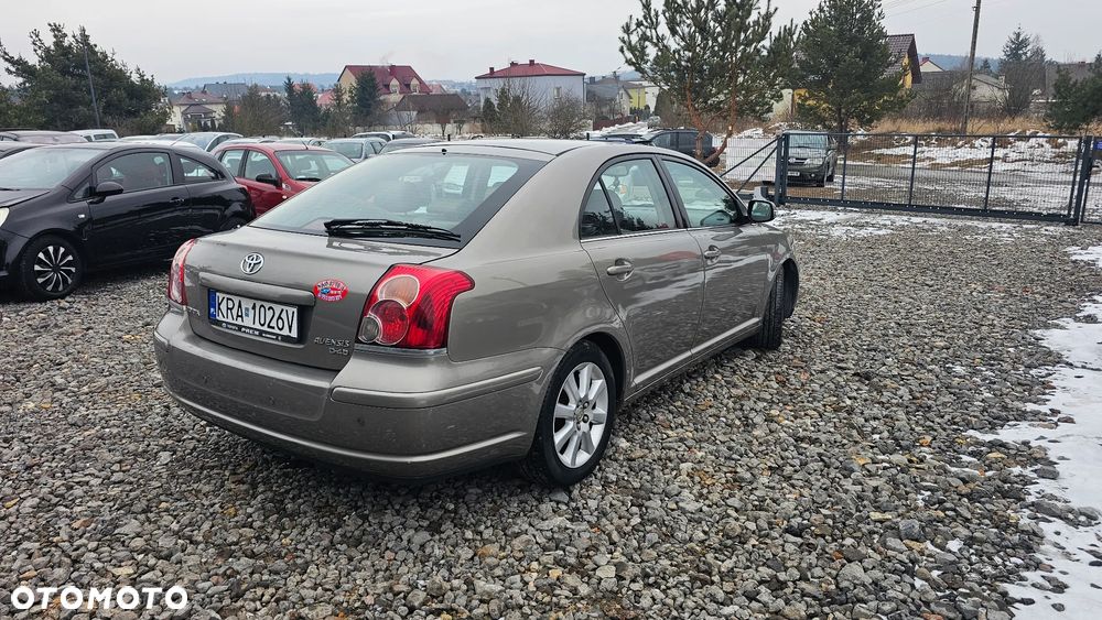 Toyota Avensis 2.0 D-4D 2010 - 2