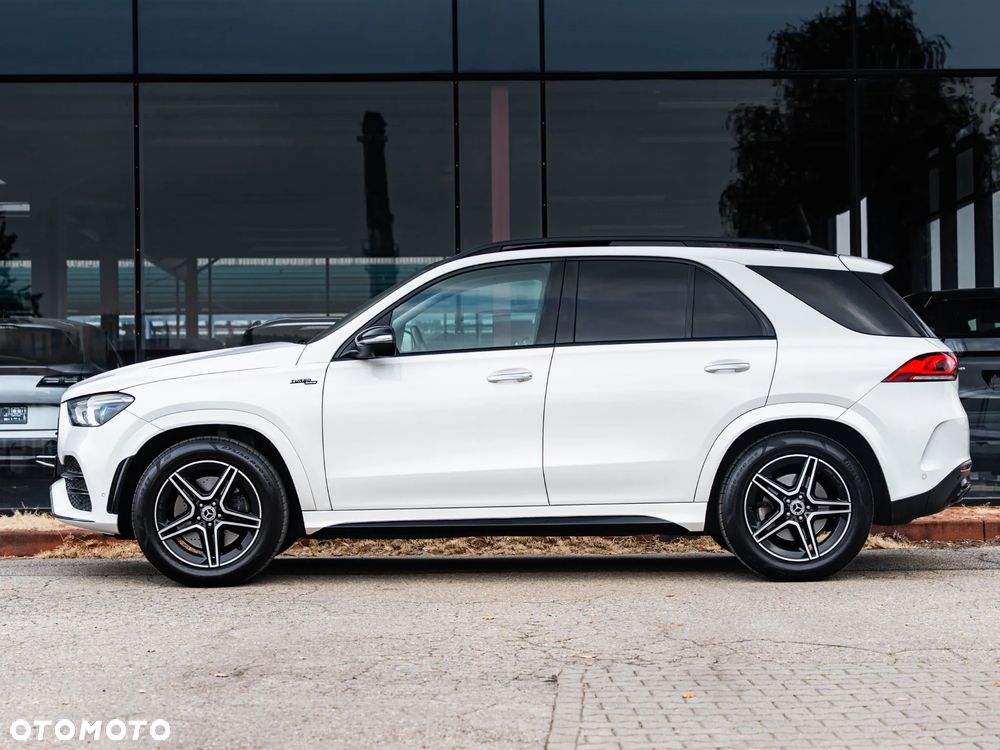 Mercedes-Benz GLE 300 d 4Matic 9G-TRONIC AMG Line - 18