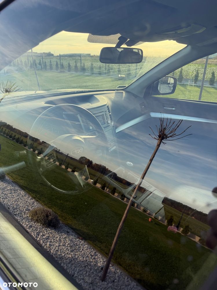 Subaru Outback Legacy 2.0 D Comfort - 14