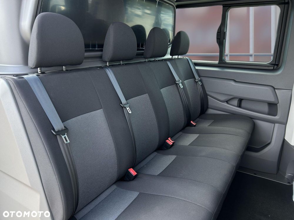 Volkswagen Crafter 35 Brygadówka/L4H3, 2.0 BiTDI 163KM, 4490mm, Wysoki dach, r.o. 4490 mm, manualna 6-biegowa - 20