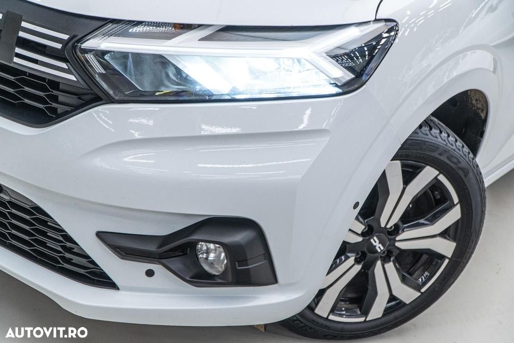 Dacia Logan TCe 90 MT6 Prestige - 38