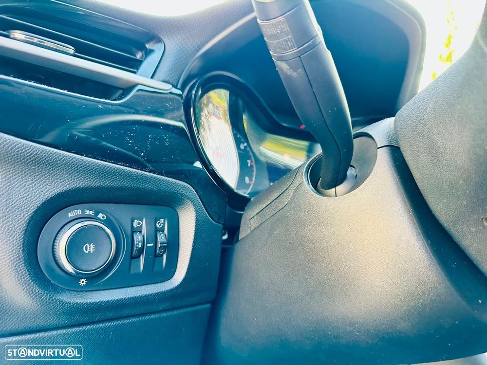 Opel Corsa 1.2 Edition - 22