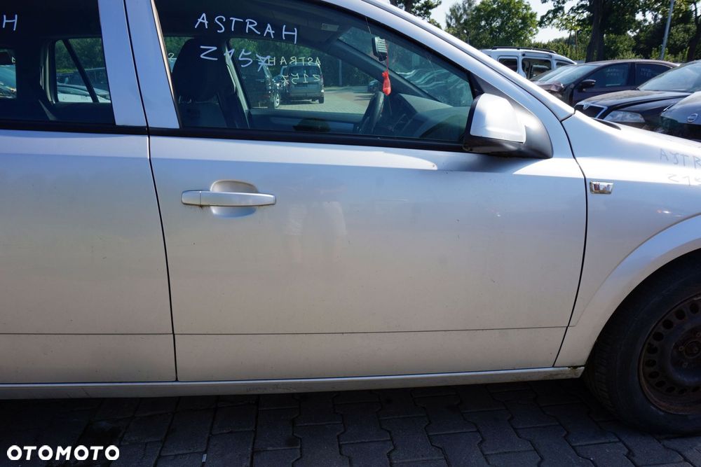 DRZWI PRZEDNIE PRAWE ASTRA III H KOMBI Z157  SREBRNY OPEL 2004-2006 - 3