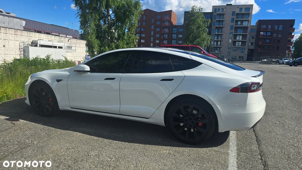 Tesla Model S Performance - 6