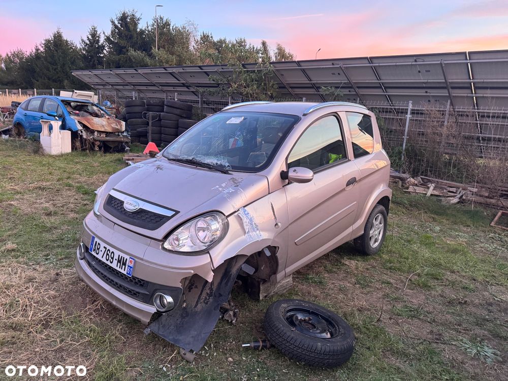 Microcar M.GO - 28