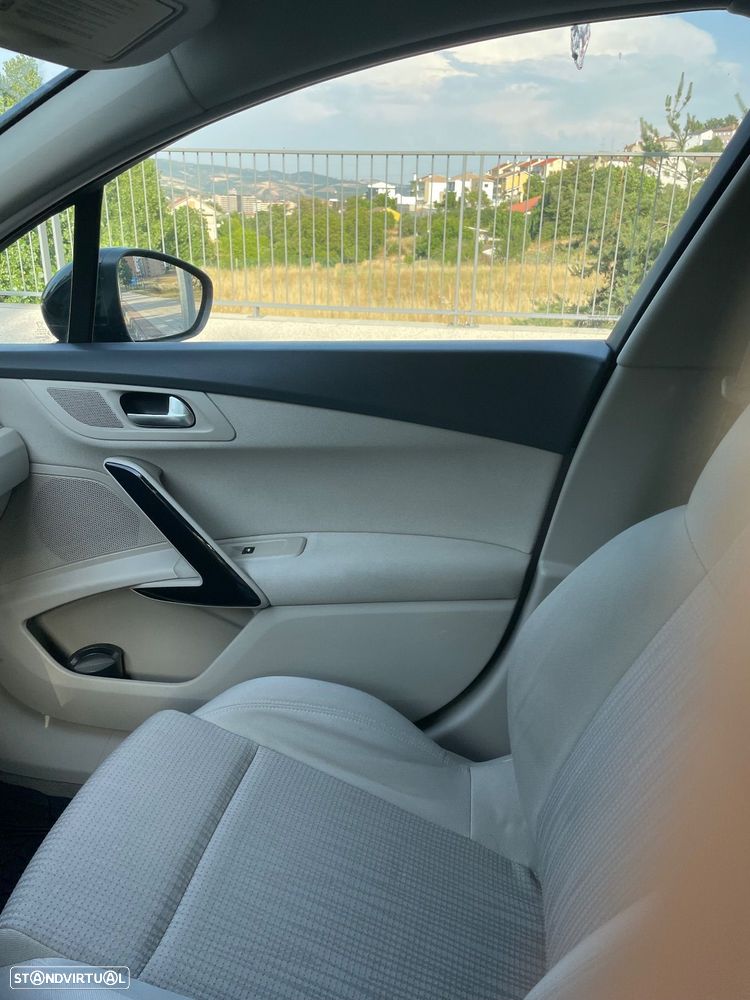 Peugeot 508 SW - 23