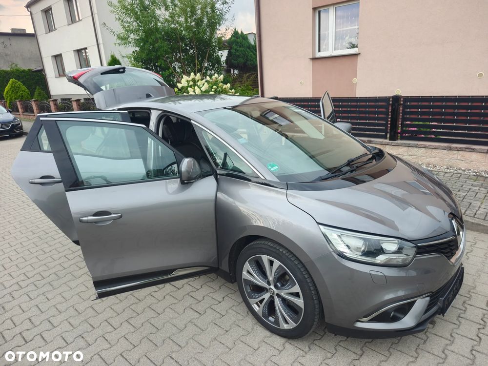 Renault Scenic - 26