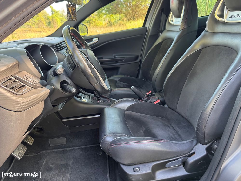 Alfa Romeo Giulietta 1.6 JTDM 16V TCT Lusso Ti - 21