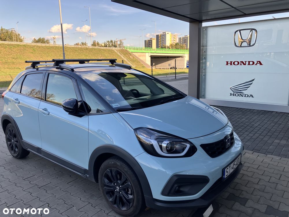Honda Jazz 1.5 i-MMD Executive Crosstar (Czarny Dach) - 1