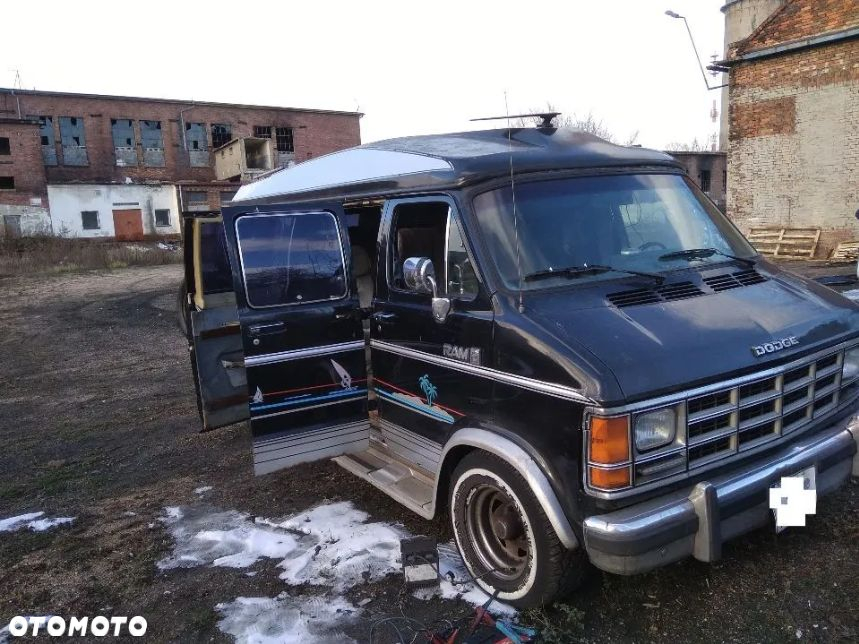 DODGE RAM VAN B250 B150 B350 71-93 szyba drzwi lewa prawa karoseryjna przod przednia boczna tylna tyl lewych prawych przednich bocznych tylnych chevrolet g20 g30 vandura B100 B200 B300 - 4