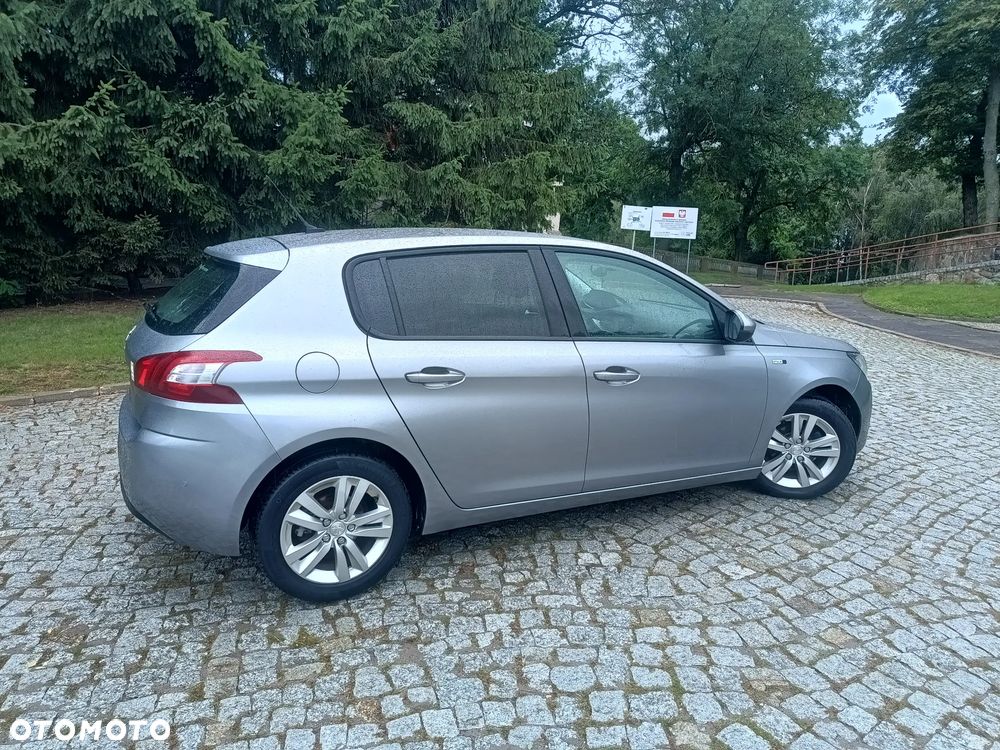 Peugeot 308 1.2 PureTech Active S&S - 16