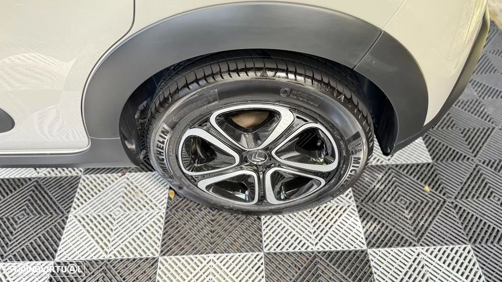 Citroën C3 1.2 PureTech Plus - 7