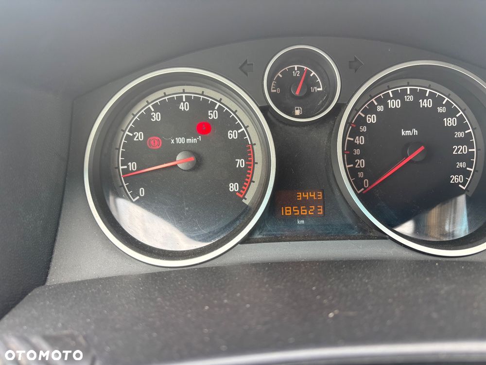 Opel Astra 1.6 Cosmo - 8