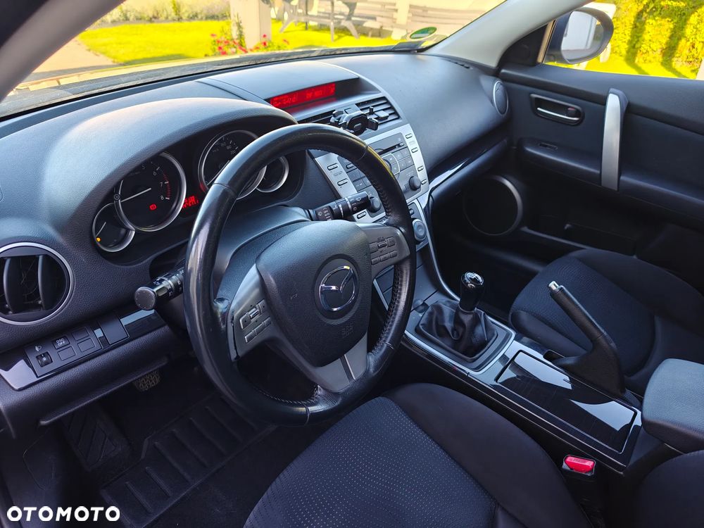 Mazda 6 - 8