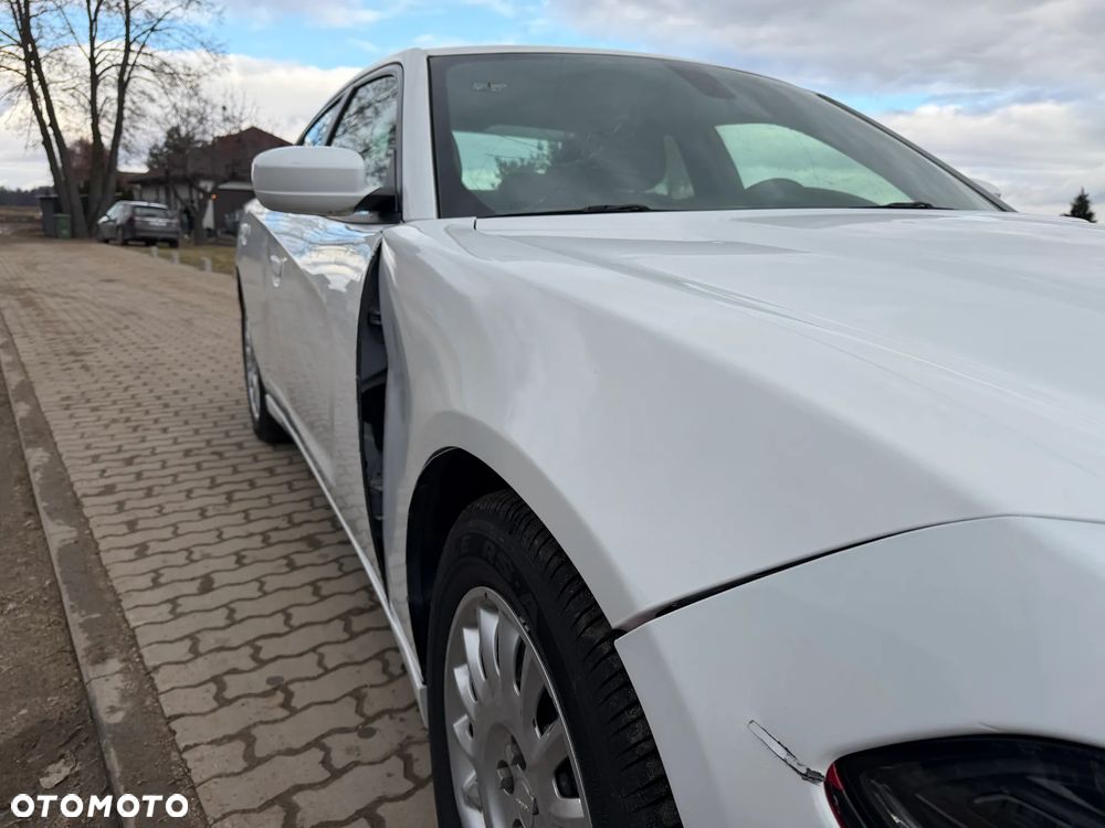 Dodge Charger 5.7 R/T - 12