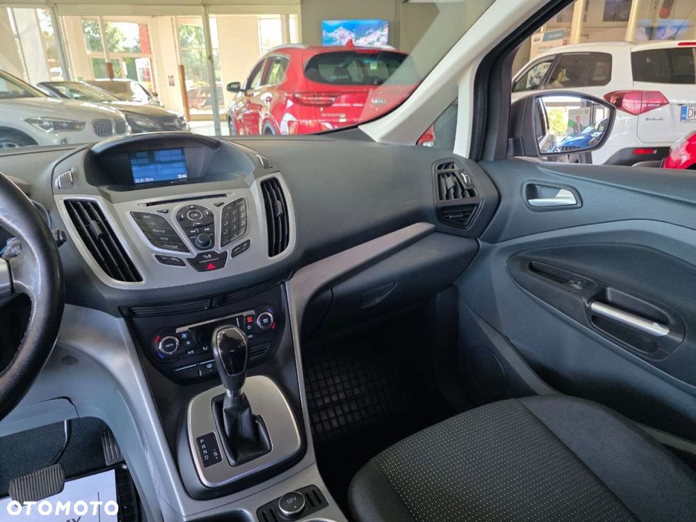 Ford Grand C-MAX - 16