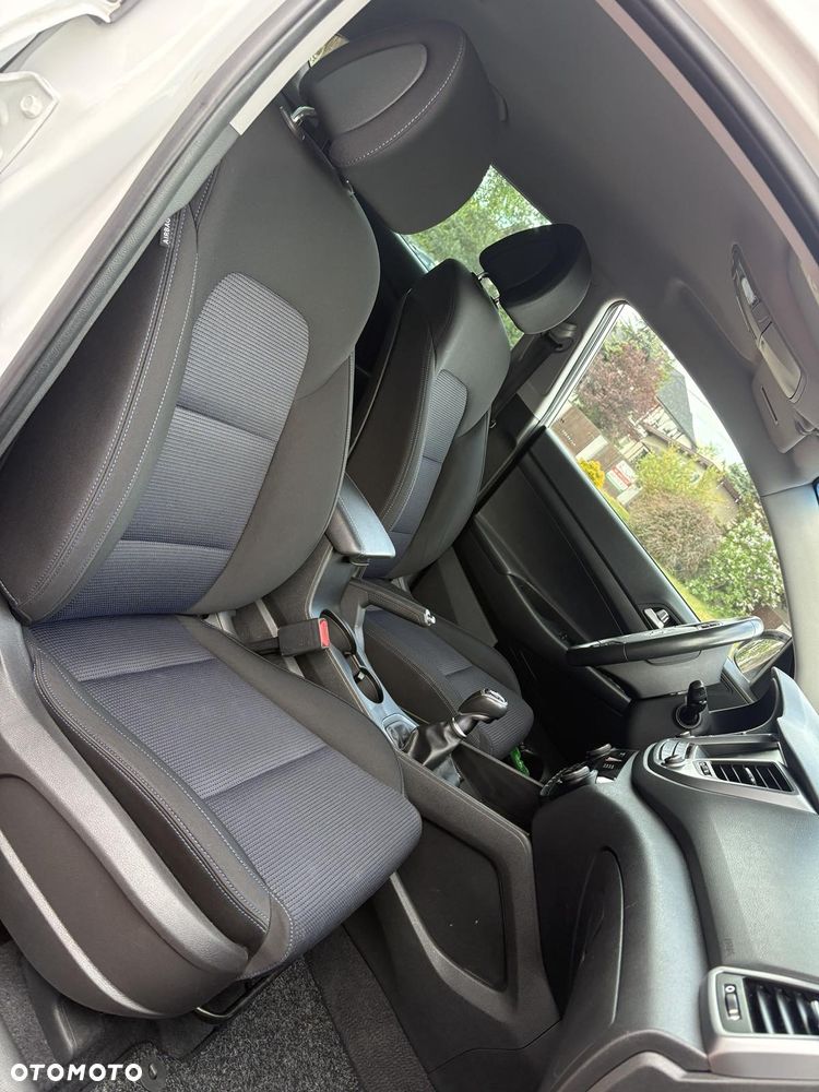 Hyundai Tucson 2.0 CRDi 2WD Trend - 28