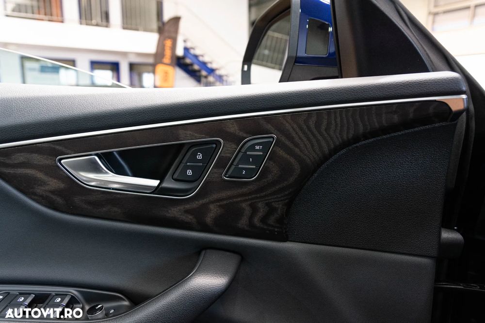 Audi Q8 3.0 55 TFSI quattro Tiptronic MHEV - 29