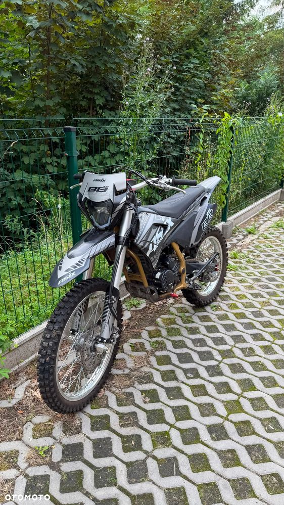 ASIX XB-88 250cc - 1