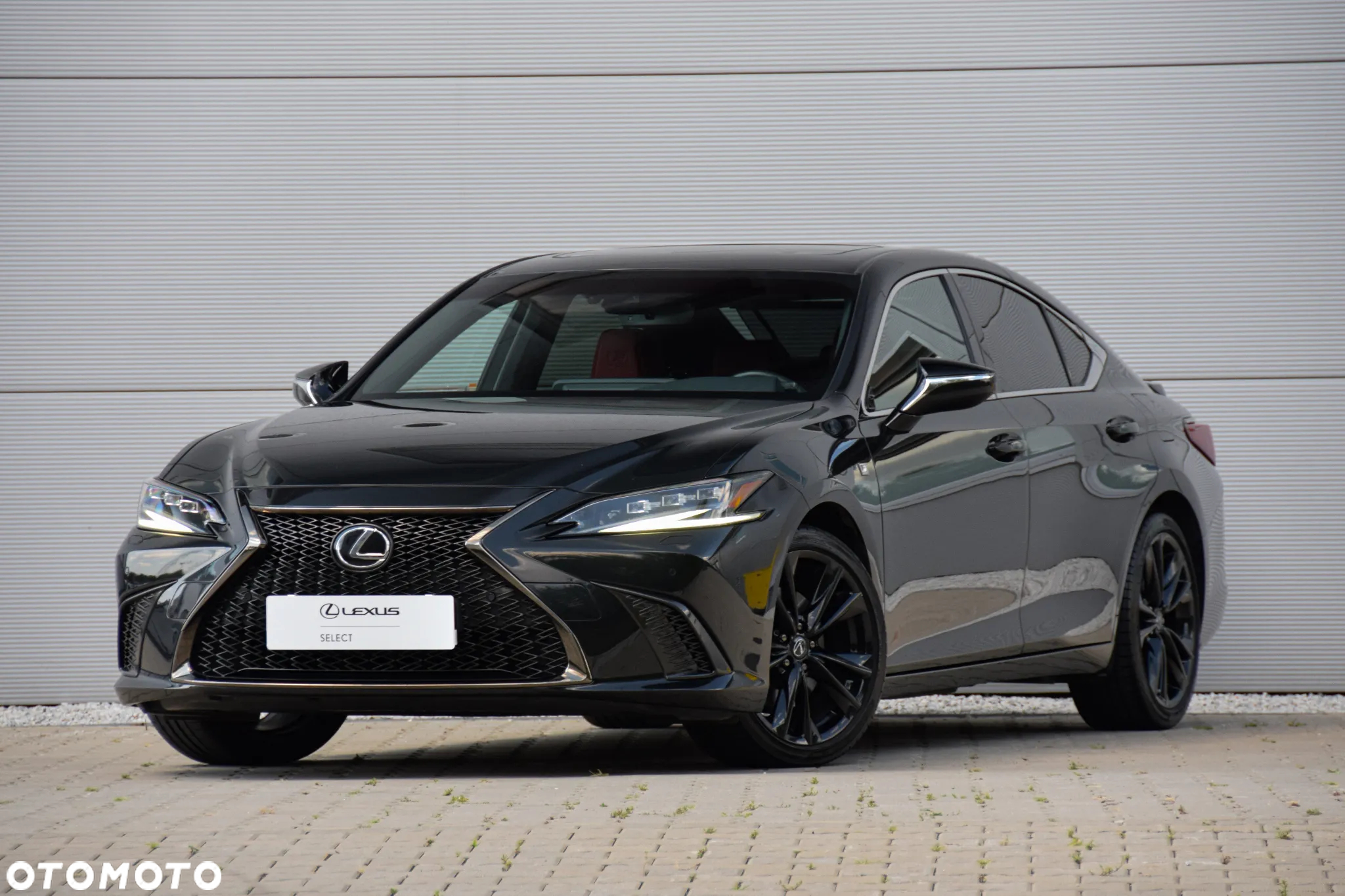 Lexus ES 300h F Sport Edition - 2