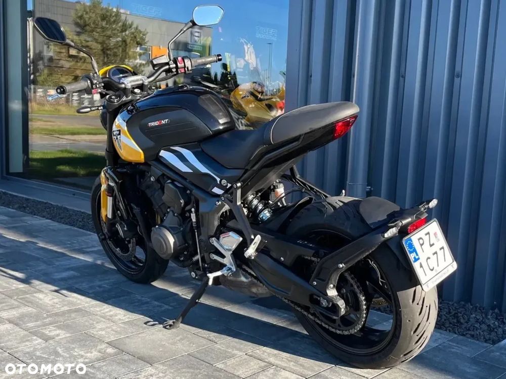 Triumph Trident - 5