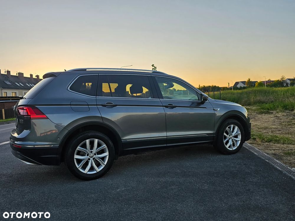 Volkswagen Tiguan Allspace 2.0 TSI 4Mot Highline DSG - 9