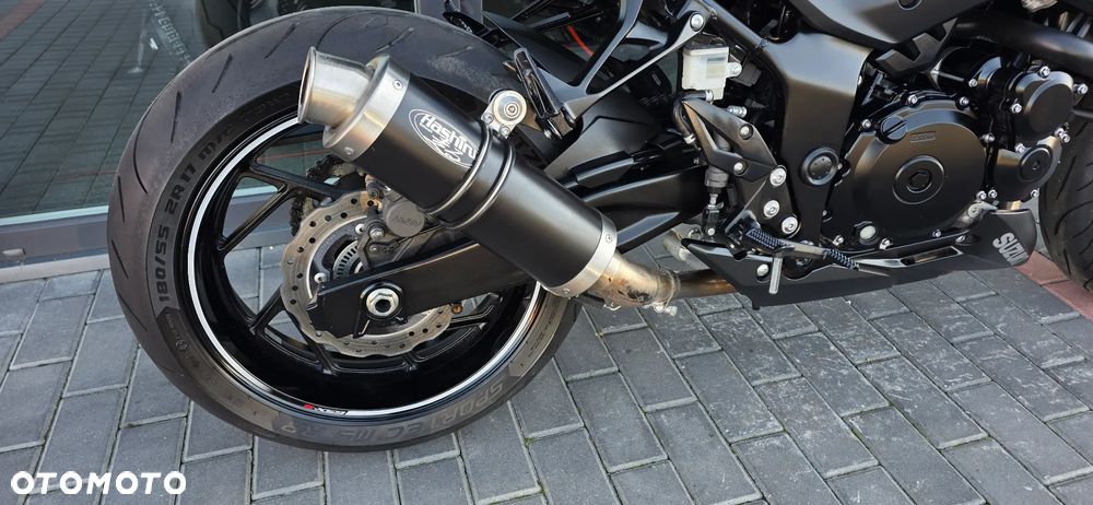 Suzuki GSX - 14