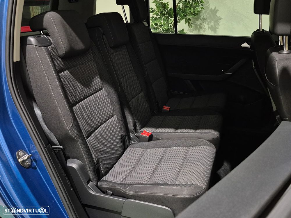VW Touran 1.6 TDI Highline DSG - 35