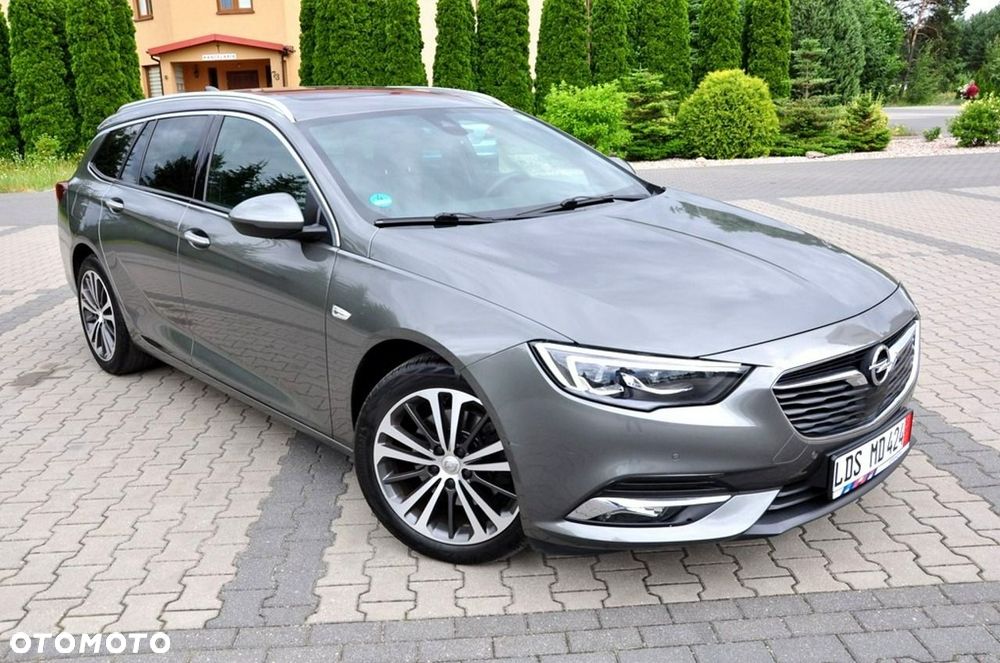 Opel Insignia - 12