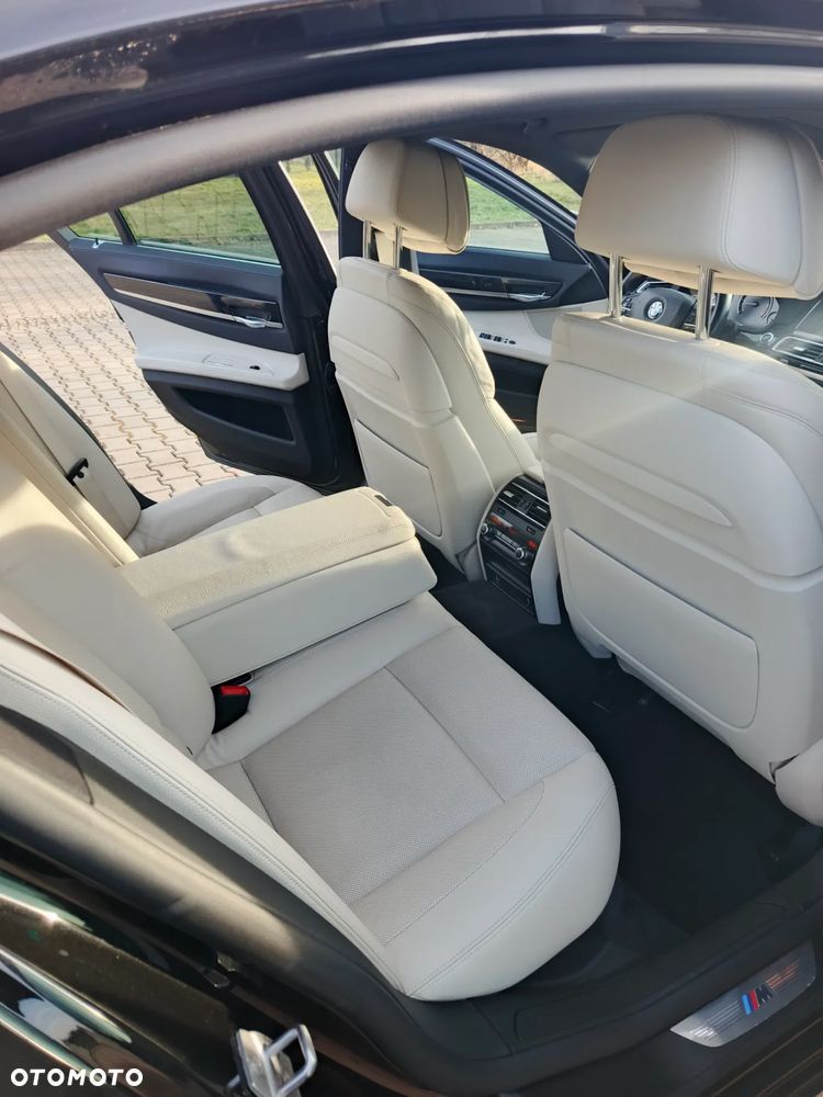BMW Seria 7 740d xDrive Edition Exclusive - 22