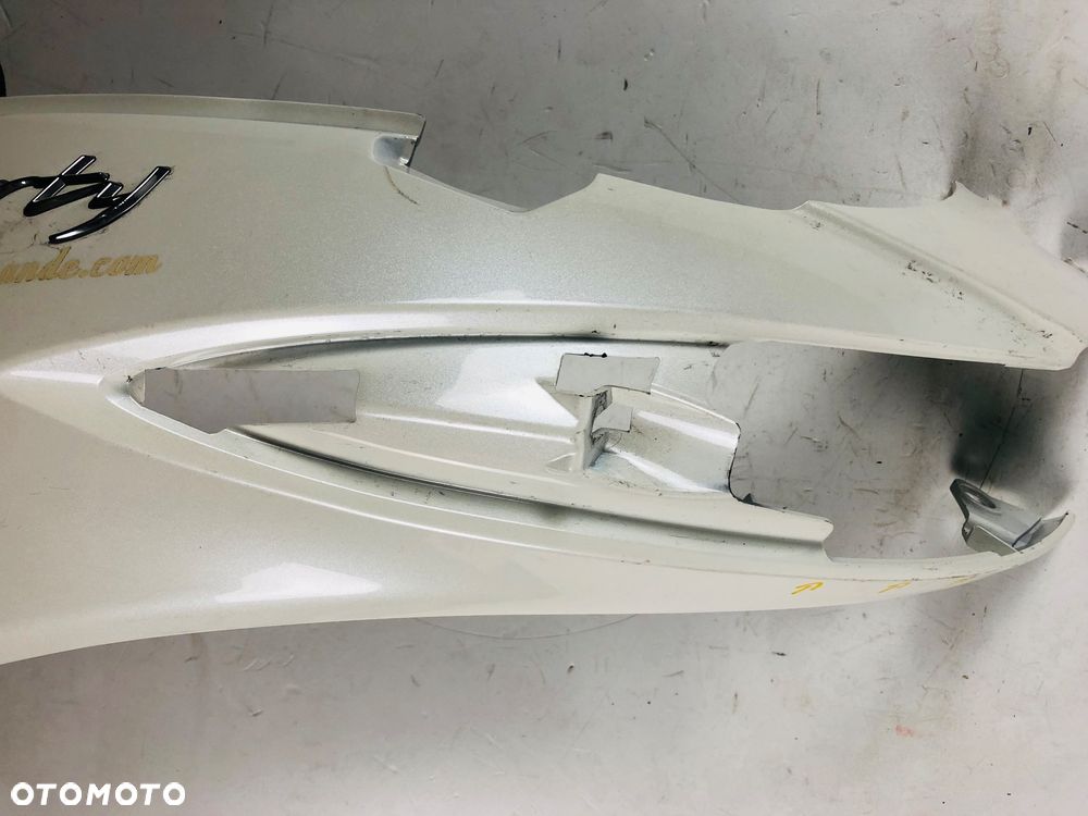 Piaggio Liberty 125 2018 ogon lewy owiewka lewa - 5