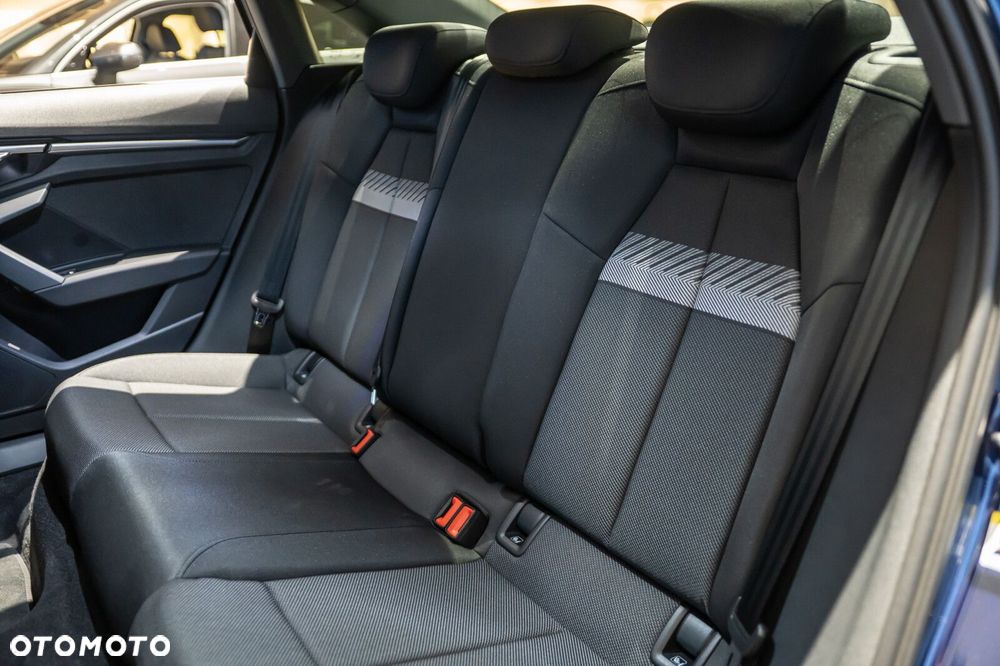 Audi A3 Limousine - 14