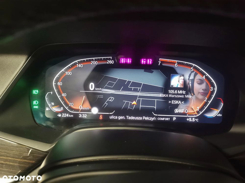 BMW X7 M50i sport - 26