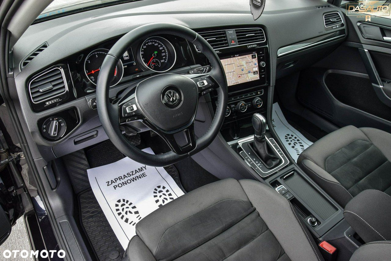 Volkswagen Golf - 19