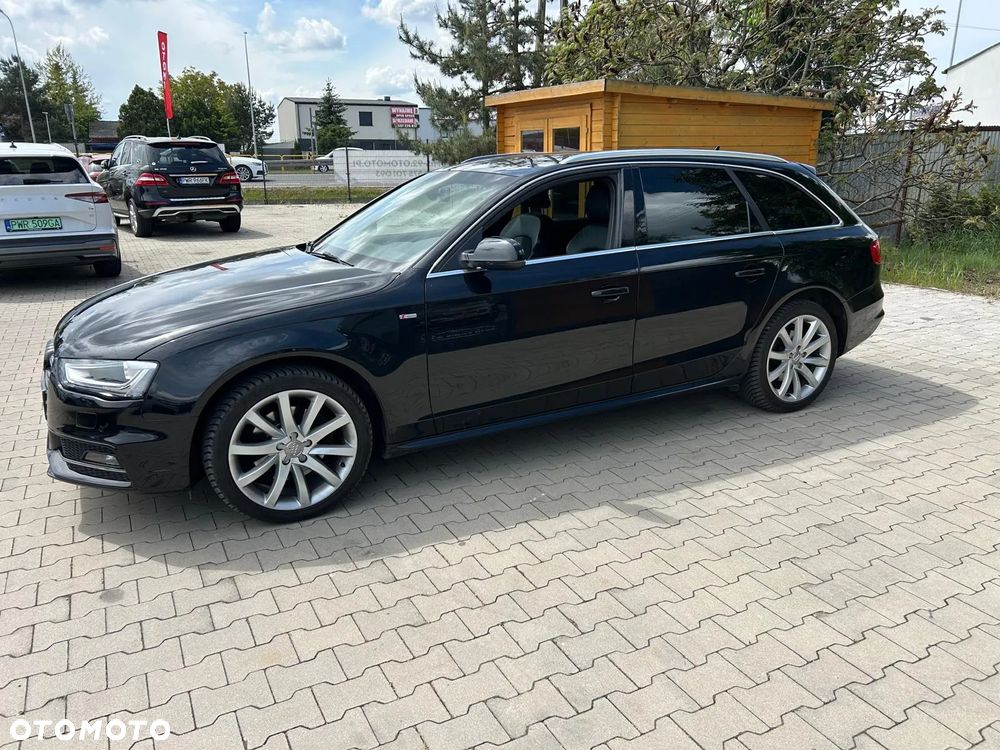 Audi A4 Avant 2.0 TDI DPF clean diesel multitronic S line Sportpaket - 10