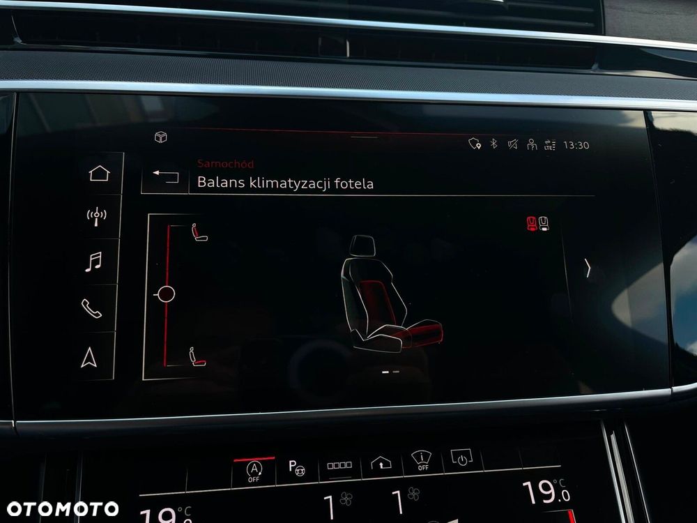 Audi A8 - 32