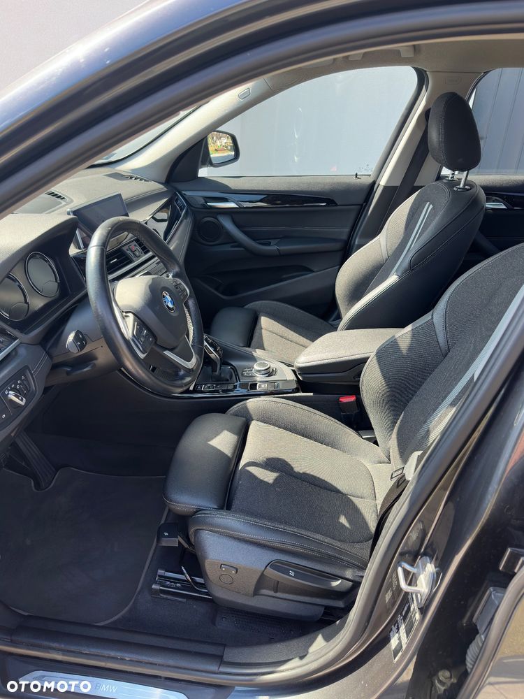 BMW X1 sDrive18i Sport Line - 8