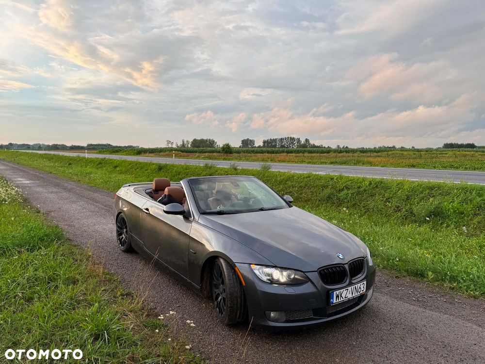 BMW Seria 3 335i - 1
