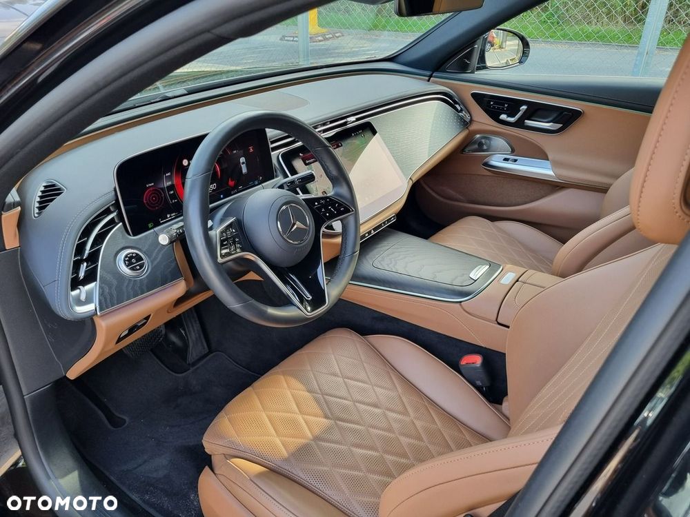 Mercedes-Benz Klasa E 220 d mHEV Exclusive 9G-Tronic - 11