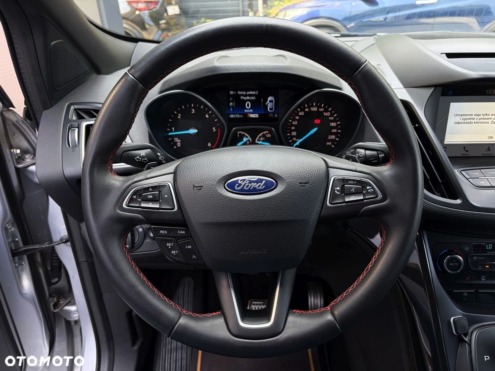 Ford Kuga 1.5 TDCi 2x4 Titanium - 21