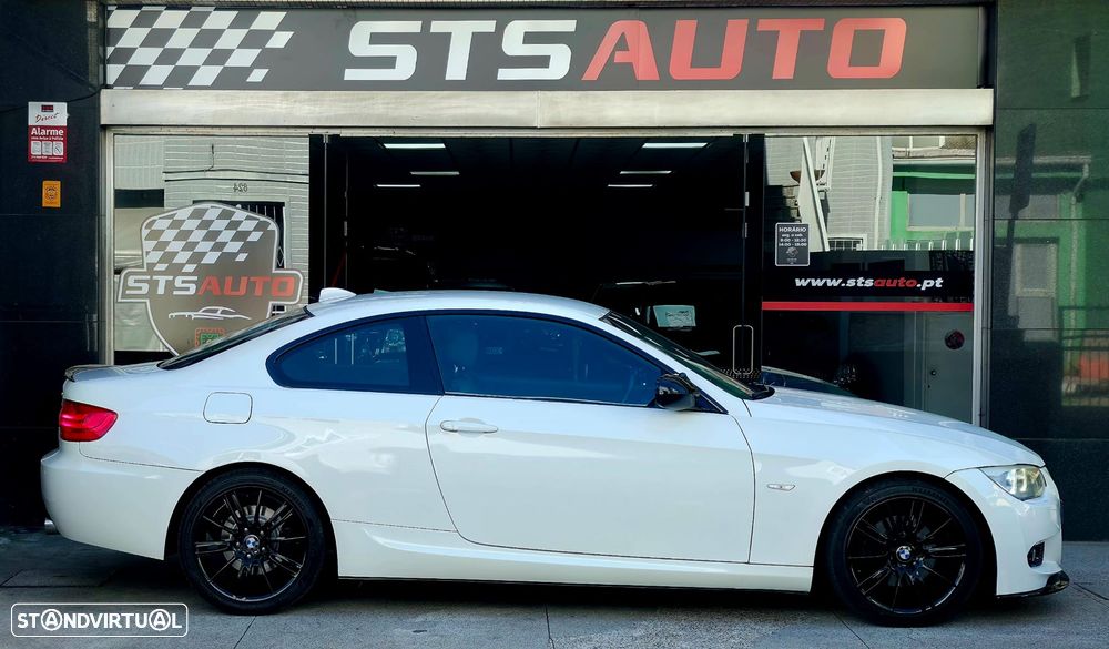 BMW 320 d M Sport Edition - 12