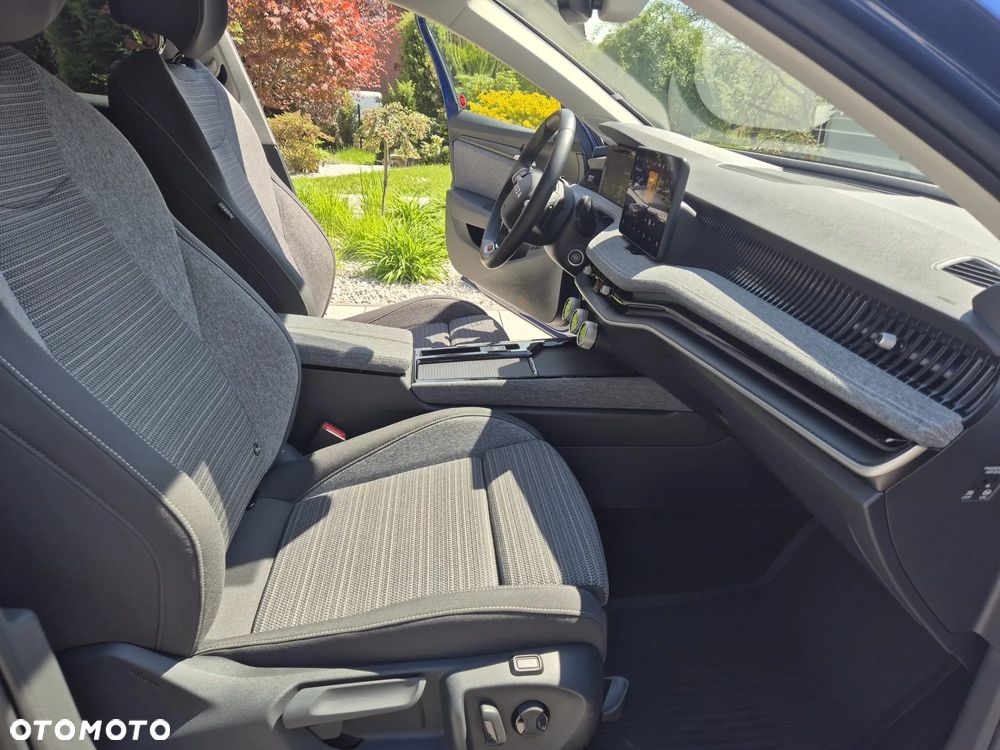 Skoda Superb 1.5 TSI mHEV Selection DSG - 12