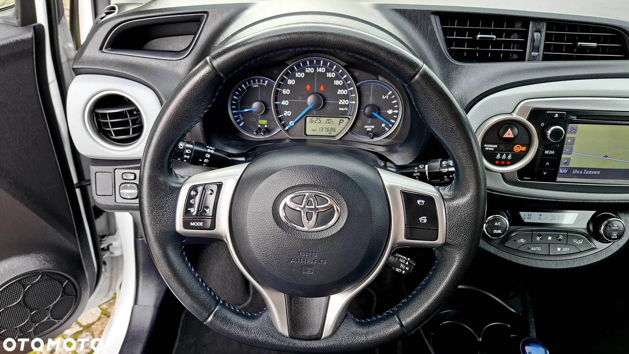 Toyota Yaris Hybrid 1.5 VVT-i Edition 2014 - 34