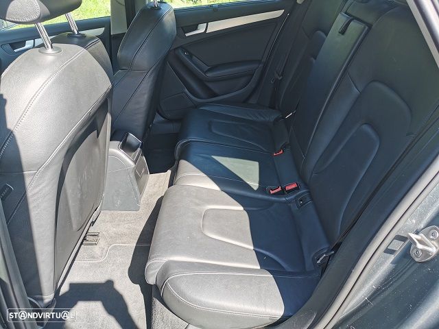 Audi A4 Avant 2.0 TDI Multitronic - 24