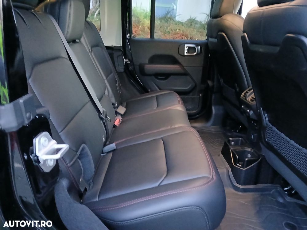 Jeep Wrangler 2.0 AT8 4WD Rubicon - 5